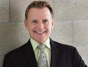 Jim Kolb Receives 2020 Teacher of the Year Award