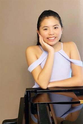 Jennifer Vu won the Golden Prize and a cash award at the 2021 Kansas City Conero International Piano Competition