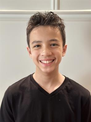 Julian Gwin  was cast in the role of Charlie Winslow in an upcoming production of “Holiday Inn” at Vanguard University