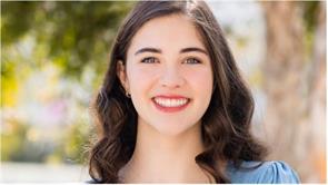 Lili Mindel received multiple awards at various prestigious competitions