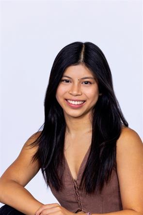 Olivia Le (CW, ‘25) won the AutoEthnographer Student Scholarship for her collection of poems, “Born from Boat People”