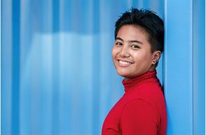 Joules Recana received the inaugural Beacon of Hope Award at the Radiant Health Center’s 38th Annual Gala