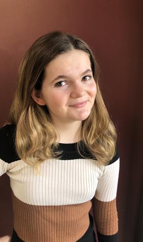 Elora Sparnicht Announced Poetry Out Loud Champion