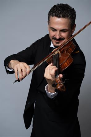 Instructor in the Instrumental Music Conservatory – Strings & Orchestra Program Cristian Fatu was featured in an interview with Shoutout SoCal Magazine, speaking about his path as a violinist, what drives him forward, and much more