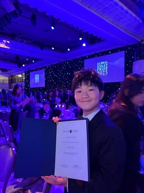Alan Kim was shortlisted for the John Locke Institute Global Essay Prize Competition