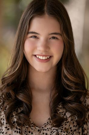 Julie Mejer won second prize for the 2025 Romantic Music Competition