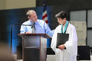 London Chou received the 2025 Bill Jones Leadership and Integrity Award